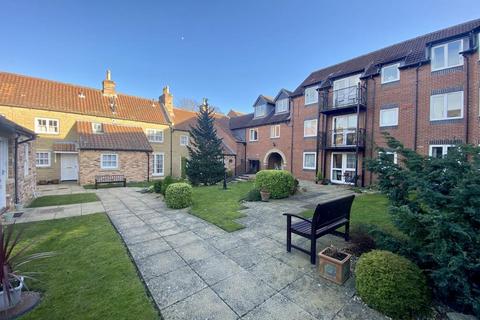 undefined, Strawberry Court, Scarborough