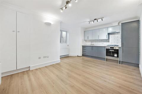 undefined, Evering Road, London N16