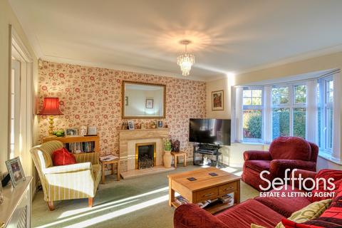 3 bedroom detached house for sale, Lodge Farm Drive, Norwich, Norfolk