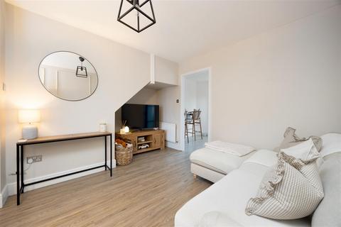 undefined, Cornbrash Rise, Paxcroft Mead