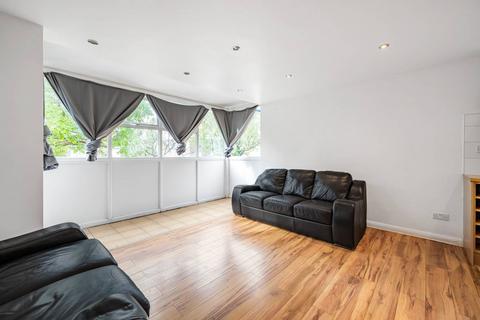 undefined, Averil Grove, Norwood, London, SW16