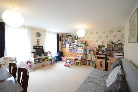 undefined, Queens Road, Caversham, Reading, RG4