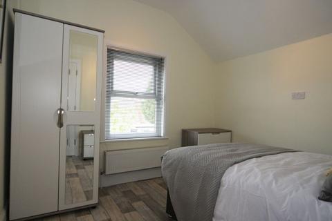undefined, Central Road, Gloucester GL1