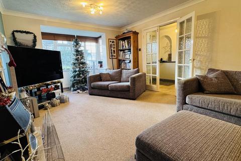 4 bedroom detached house for sale, Fletchers Lane, Grange Farm IP5