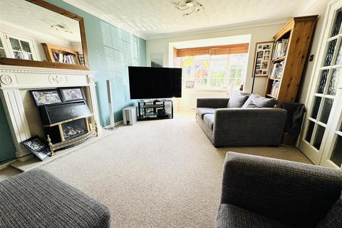 undefined, Fletchers Lane, Grange Farm IP5