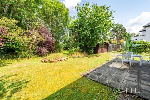 4 bedroom detached house for sale, Ernest Road, Emerson Park