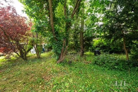 4 bedroom detached house for sale, Ernest Road, Emerson Park