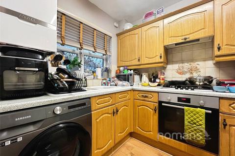 2 bedroom semi-detached house for sale, Savoy Court, Maidenhead, Berkshire
