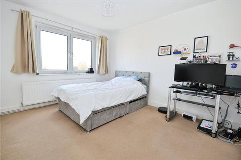 undefined, Farm Road, Hounslow TW4
