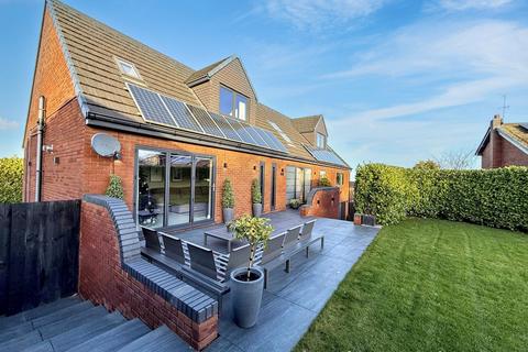 undefined, Elsdon Close, Oakerside, Peterlee, Durham, SR8 1NE