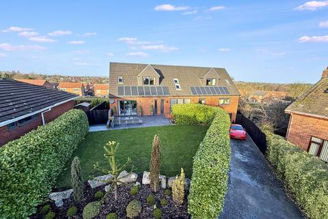 undefined, Elsdon Close, Oakerside, Peterlee, Durham, SR8 1NE