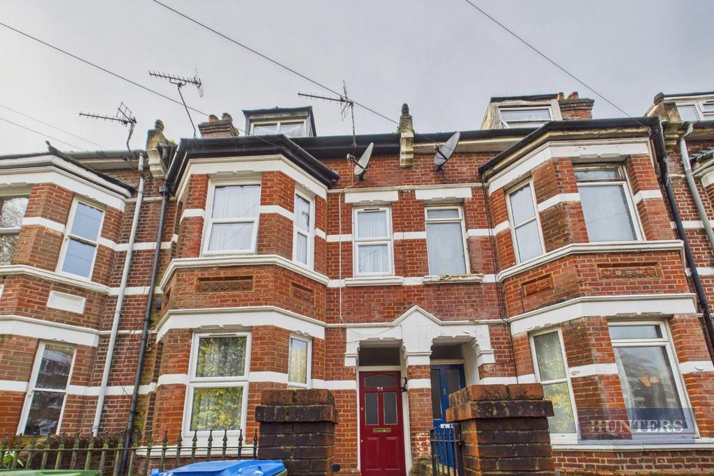 CAM05152 G0-PR0310-STILL021.jpg