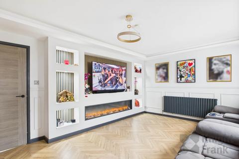 4 bedroom semi-detached house for sale, St Peter