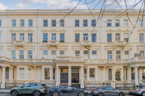 undefined, Earl's Court Square, London SW5