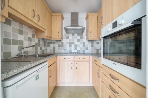 undefined, Henty Gardens, West Sussex PO19