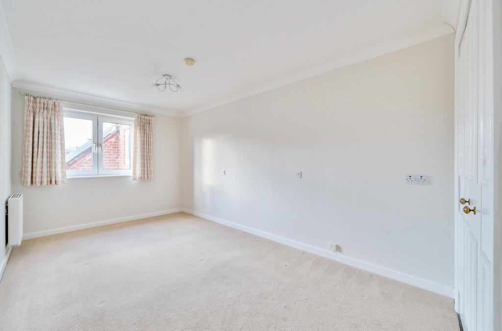 1386429-7-6932afc...