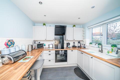 2 bedroom semi-detached house for sale, Enville Close, Walsall WS3