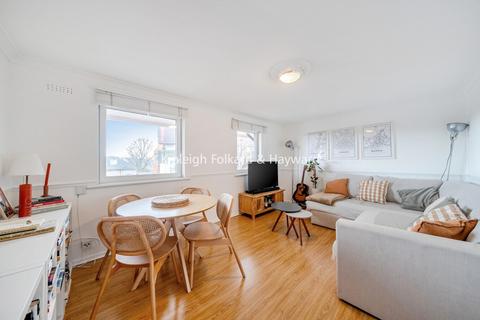 2 bedroom flat to rent, Granville Road, Southfields, London, SW18