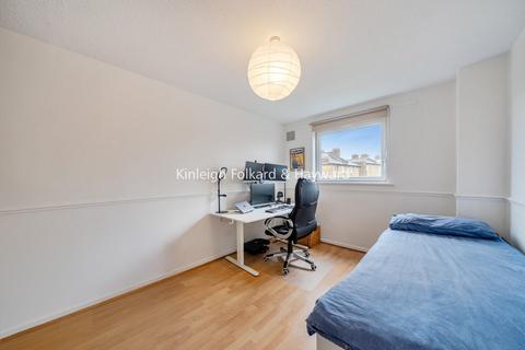 2 bedroom flat to rent, Granville Road, Southfields, London, SW18