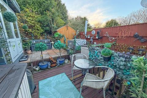 3 bedroom end of terrace house for sale, Weeksland Road, Torquay, TQ2 6EU