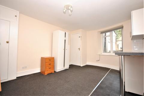 undefined, Kennington Park Road London SE11