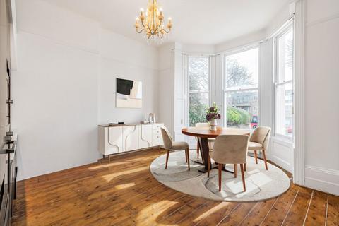 2 bedroom flat to rent, Bolton Road, London W4