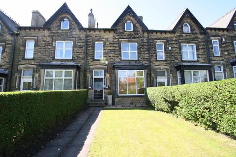 undefined, Street Lane, Leeds, West Yorkshire, UK, LS8