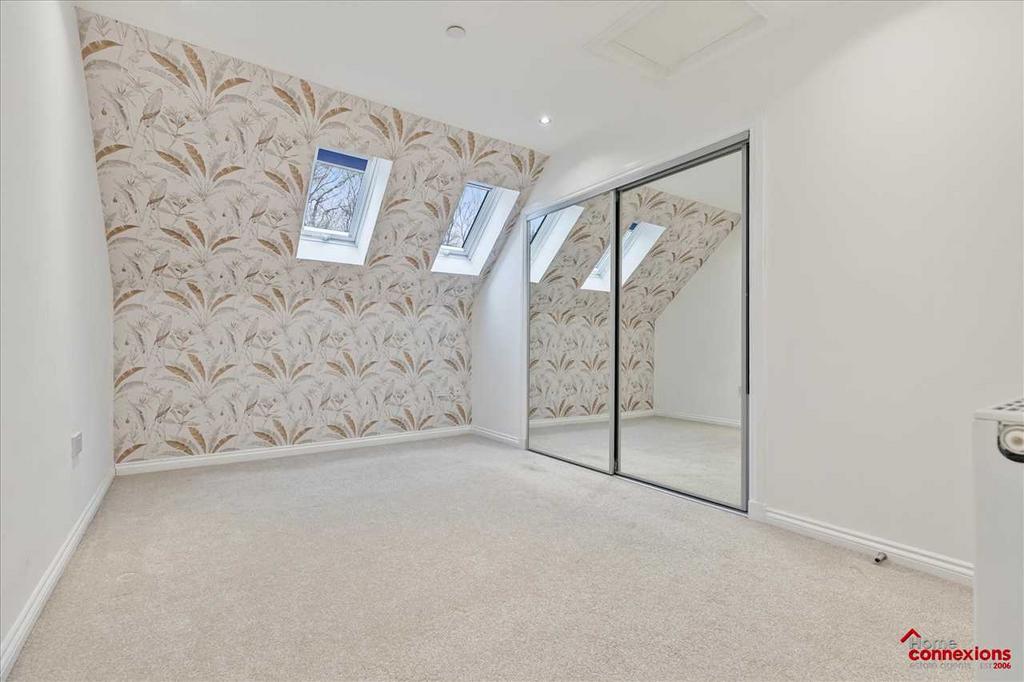 Bedroom One (3)