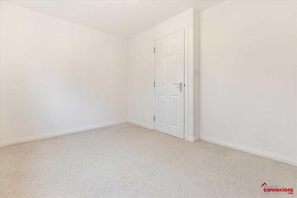 Bedroom Three (2)