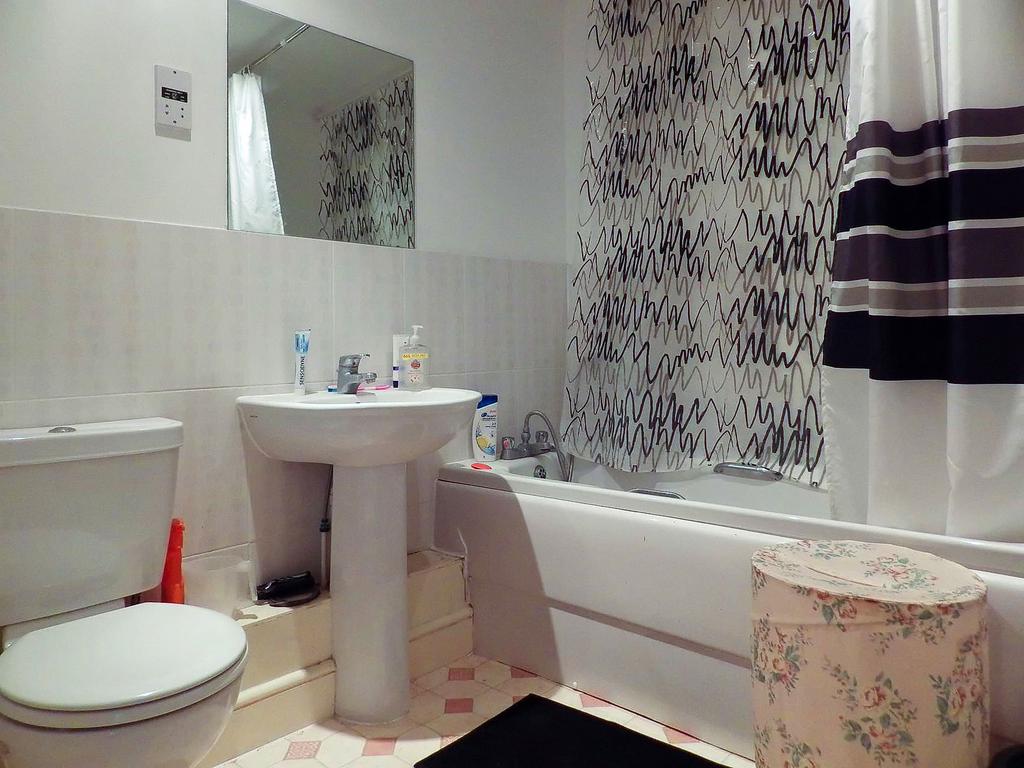Picture 9
