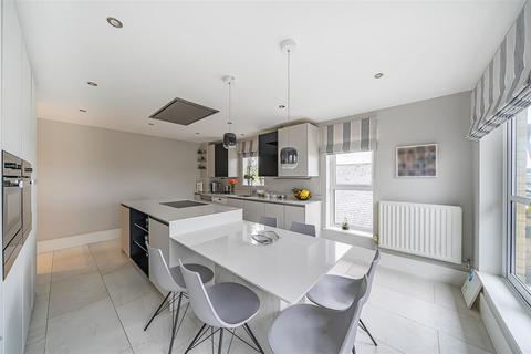 undefined, St. Vincents Lane, Mill Hill, NW7