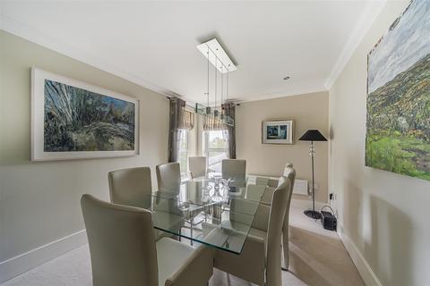 undefined, St. Vincents Lane, Mill Hill, NW7