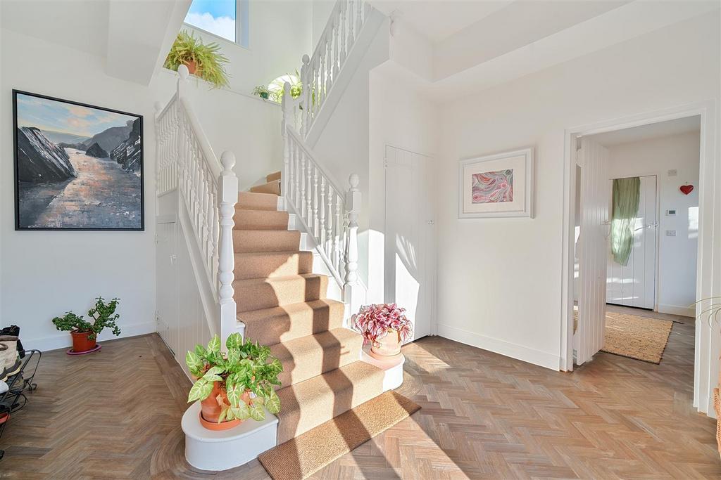 Hall & Stairs