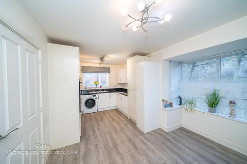 3 bedroom semi-detached house for sale, Pennine Way, Willenhall WV12