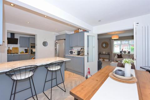 undefined, Lythwood Road, Bayston Hill, Shrewsbury