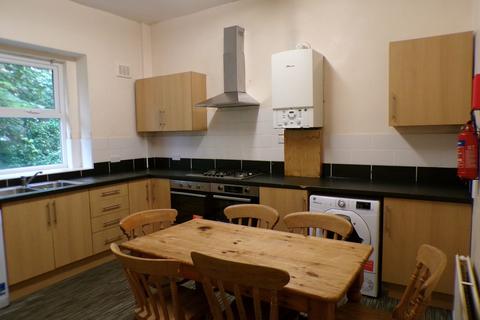 6 bedroom house to rent, Egerton Road, Manchester M14