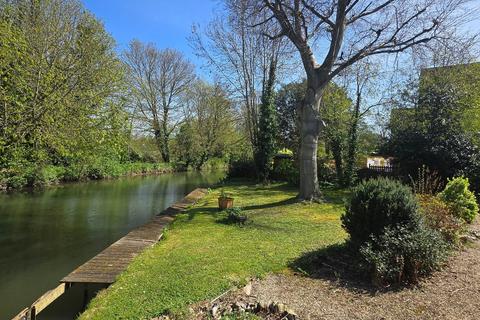 3 bedroom detached house for sale, Riverside House, Roydon