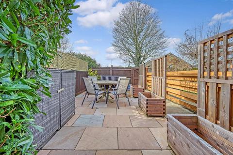 undefined, CHAIN FREE - High Street, Roydon, Essex