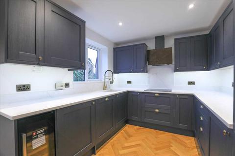 undefined, Chatsworth Drive, Wellingborough