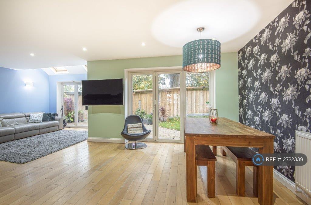 Open Plan Living Space View 5