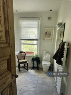 1 bedroom maisonette to rent, Amhurst Road, London, E8