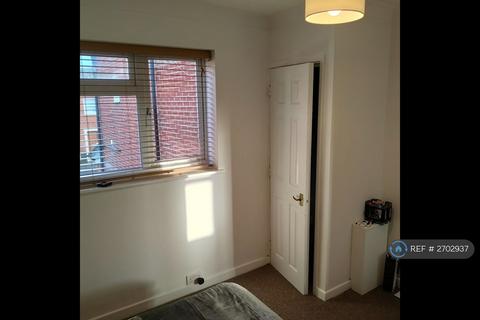 2 bedroom flat to rent, Purewell, Christchurch, BH23