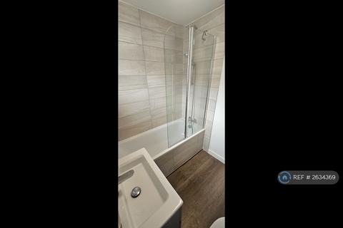 2 bedroom bungalow to rent, Tregrea Estate, Camborne, TR14
