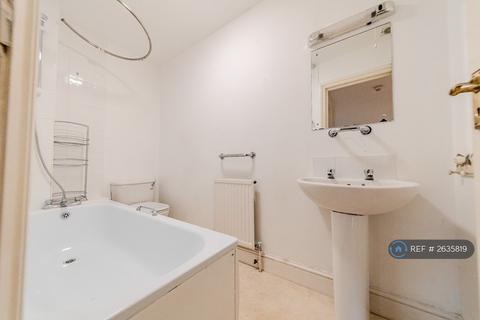 1 bedroom flat to rent, Sackville Road, Hove, BN3