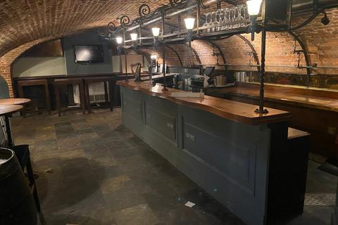 Office to rent, 2 Suffolk Ln London EC4R 0AT