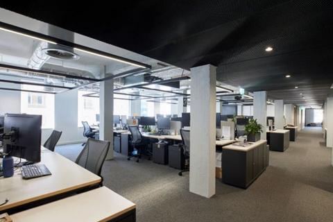 Office to rent, 98 Theobalds Rd London WC1X 8WB