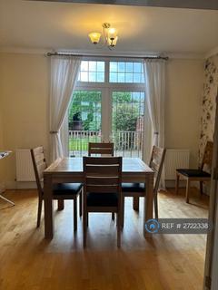 undefined, Chestnut Drive, Sale, M33