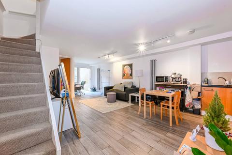 undefined, Caledonian Road, Caledonian Road, London, N1