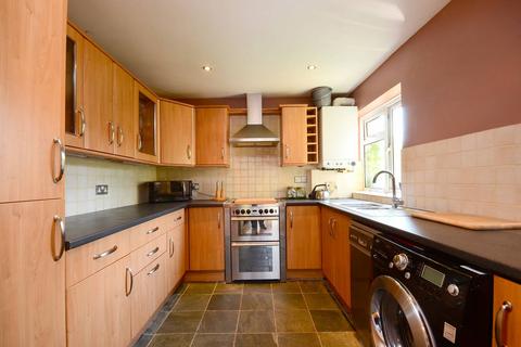 2 bedroom maisonette to rent, Clarence Avenue, Clapham, London, SW4