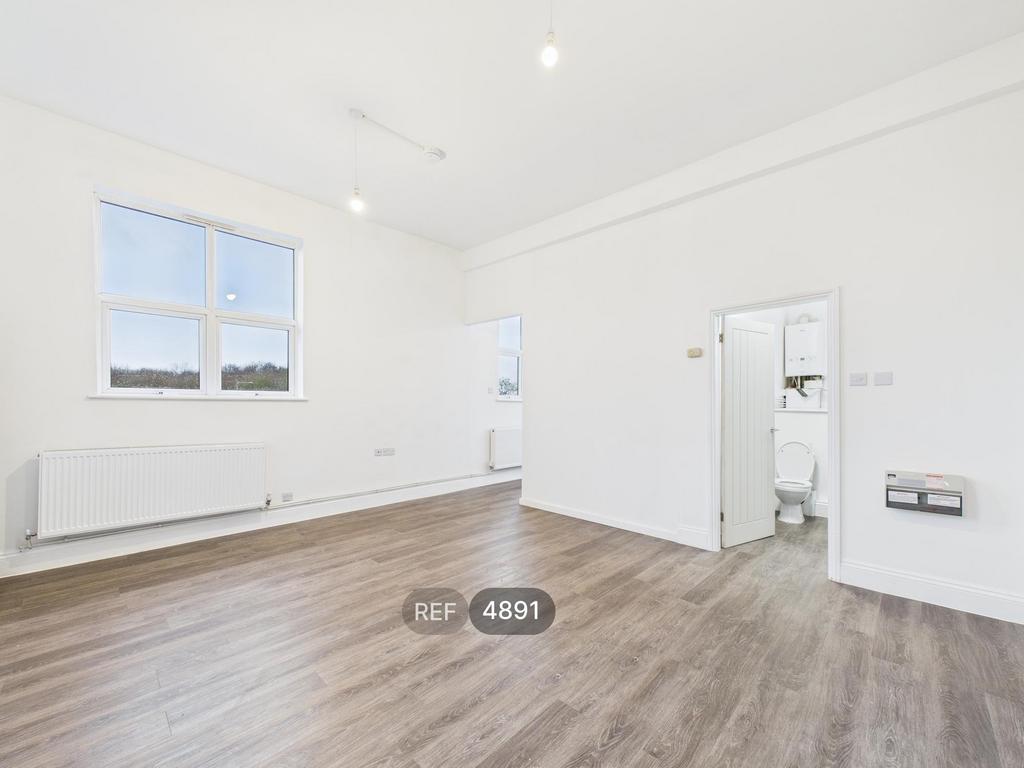 Kitchen / Living area